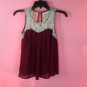 Lace blouse w/maroon chiffon keyhole back